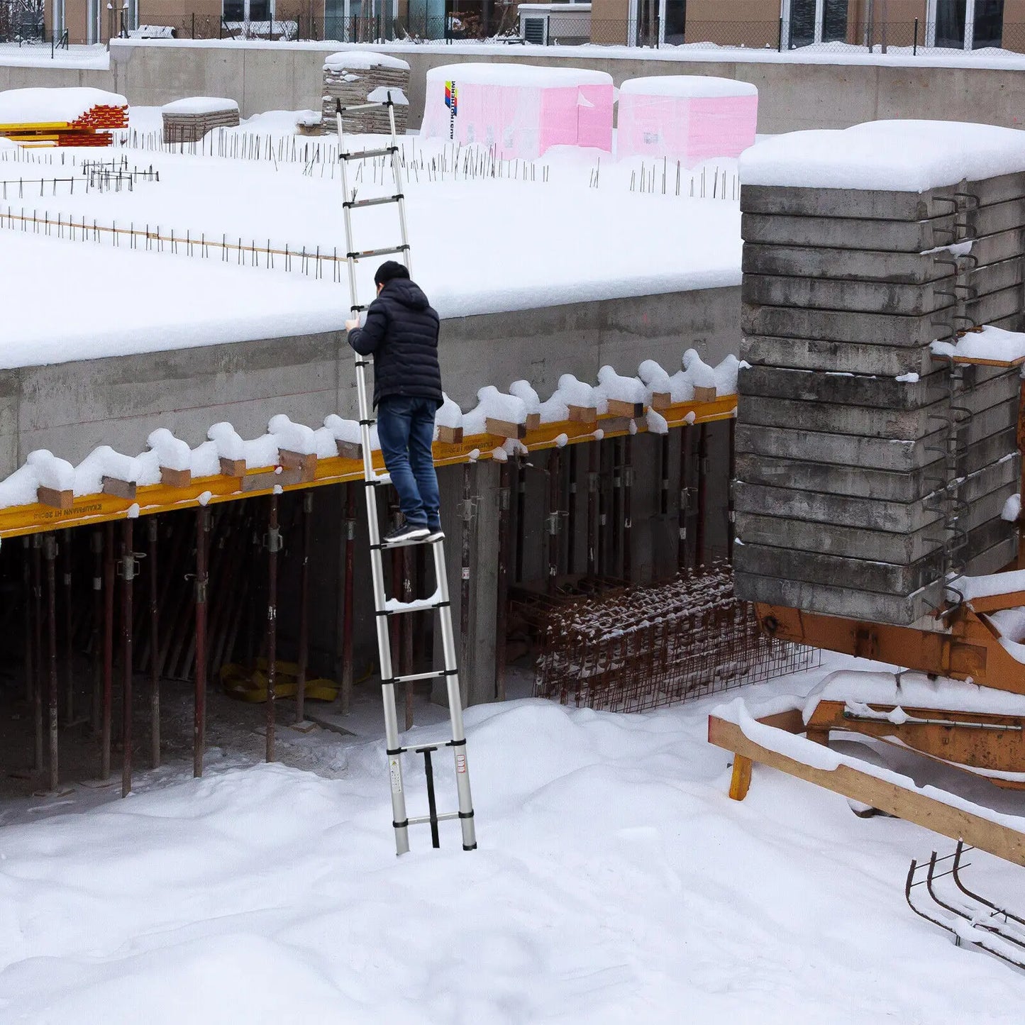 BRIEFNESS 6.2M/20.3FT Multi-Purpose Aluminium Telescopic Ladder W/Detachable Hooks&Extendable Steps,load capacity 150kg,No-slip